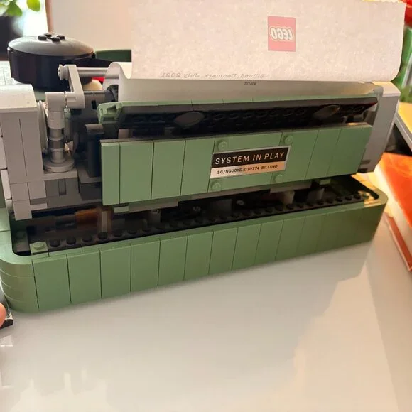 Lego Typewriter Set - Picture 9 of 11